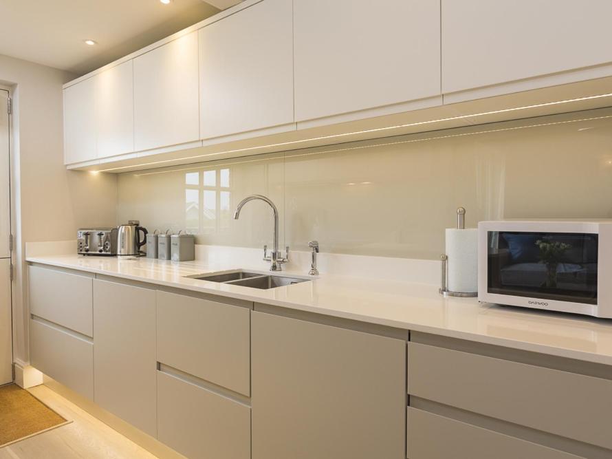 4 Keeper's Cottage, Hillfield Village Holiday home
